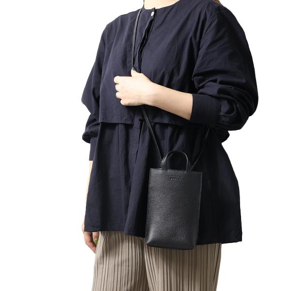 FURLA（フルラ） ショルダーバッグ CAMELIA VERTICAL CROSSBODY BAG