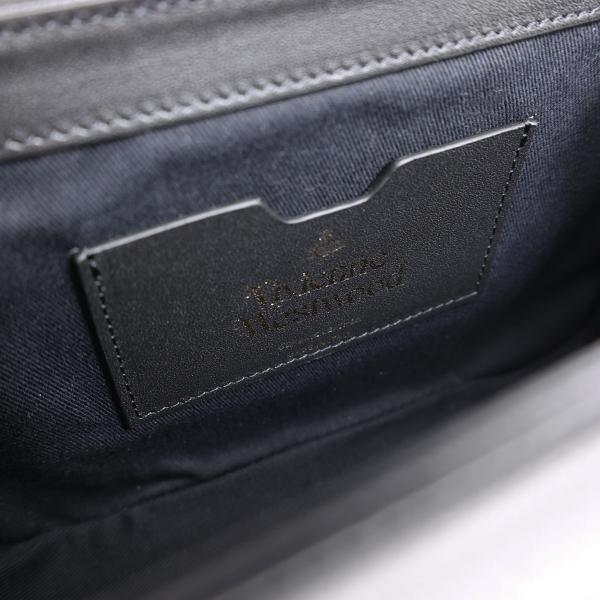 Vivienne Westwood（ヴィヴィアンウエストウッド） ショルダーバッグ