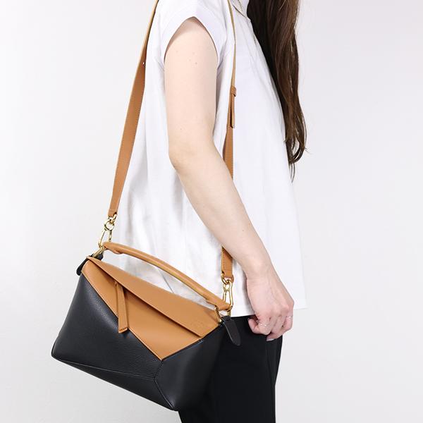 【並行輸入品】パズル　ショルダーバッグ LOEWE（ロエベ） 【LaGアウトレット】LOEWE ショルダーバッグ Puzzle