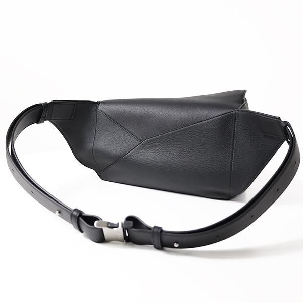 【美品】LOEWE パズル エッジ スモール バムバッグ LOEWE（ロエベ） ボディバッグ Puzzle Edge Small Bumbag パズルエッジ