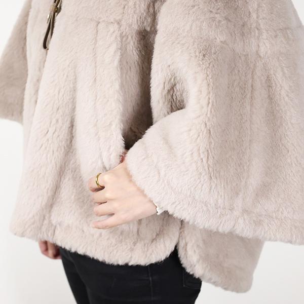 Max Mara マックスマーラ コート Petalo Teddy Short Cape