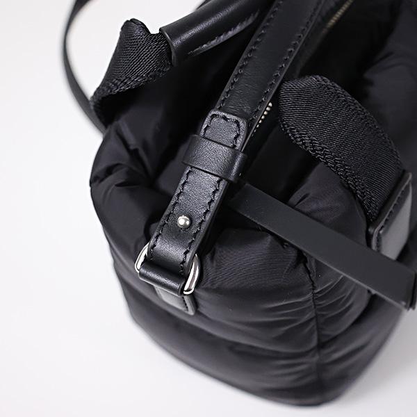 MONCLER モンクレール ハンドバッグ Caradoc Tote Bag K209B