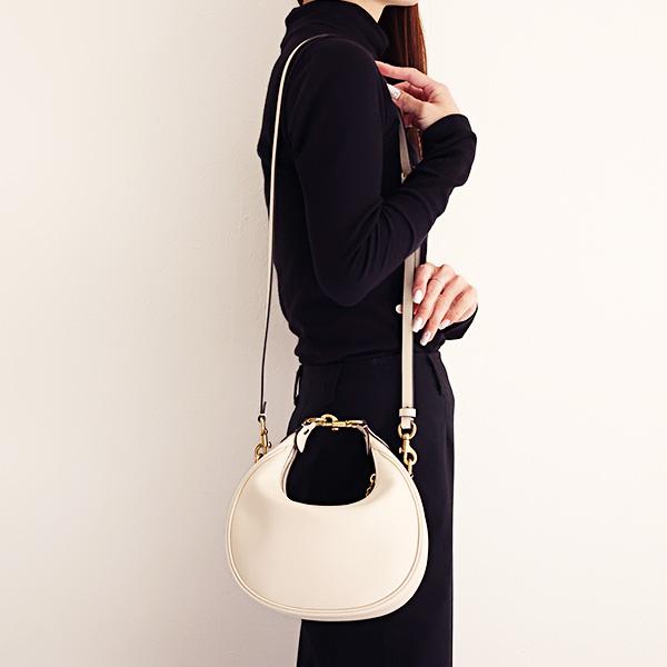 COACH（コーチ） ショルダーバッグ Jonie 22 Shoulder Bag ジョニー22