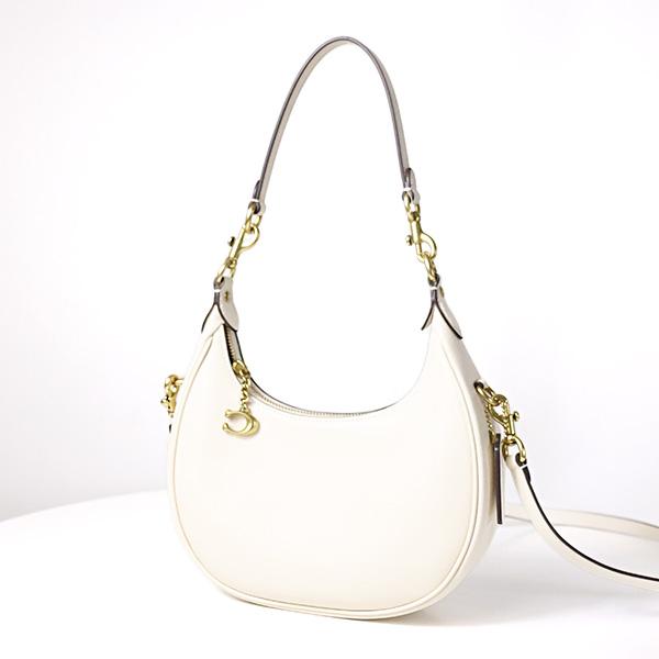 coach ショルダーバック COACH（コーチ） ショルダーバッグ Jonie 22 Shoulder Bag ジョニー22