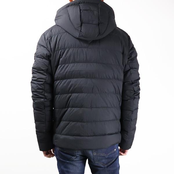 CANADA GOOSE（カナダグース） ダウンジャケット Crofton Hoodie