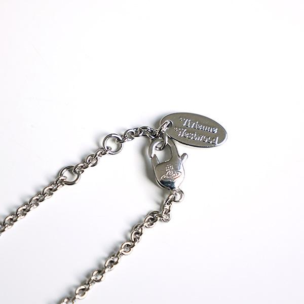 Vivienne Westwood ハート型チェーンブレスレット Vivienne Westwood ハート型チェーンブレスレット