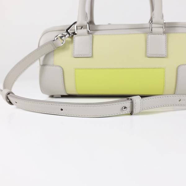 エクアドルロハ4袋 LOEWE（ロエベ） × Albers × アルバース ハンドバッグ Amazona 23