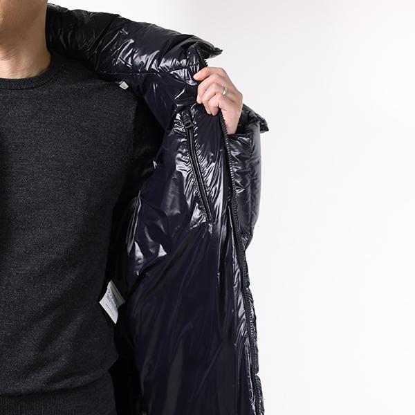 MONCLER（モンクレール） ダウンジャケット Thuban Down Jacket