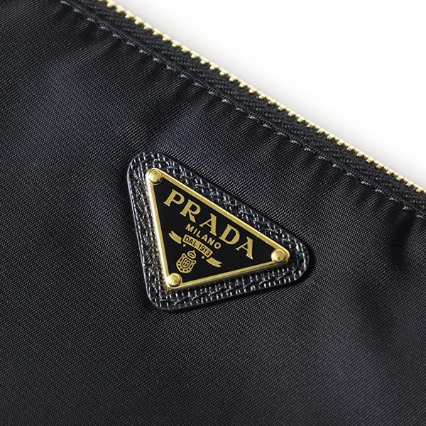 PRADA（プラダ） 【LaG ヴィンテージ】PRADA ショルダーバッグ Re