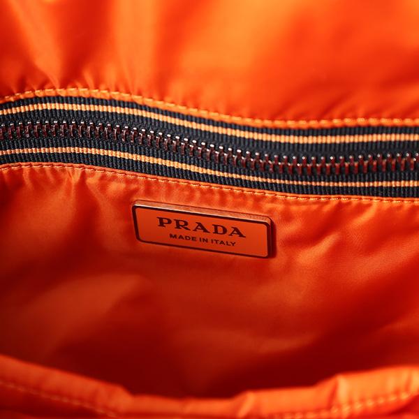 PRADA（プラダ） 【LaG ヴィンテージ】PRADA ショルダーバッグ Padded