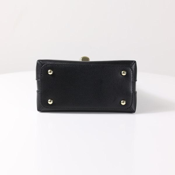 専用　FURLA フルラ　ホーボーバッグ　ベージュ　吉高由里子 2026年最新】吉高由里子 フルラの人気アイテム - メルカリ
