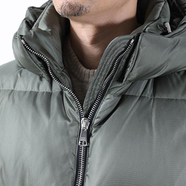 TATRAS タトラス ダウンジャケット GRAMI Down Jacket グラミ MTAT22A4833-D メンズ ナイロン フード付き ジップアップ ロゴパッチ アウターの画像