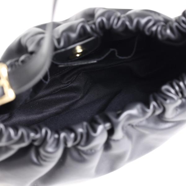 A.P.C. アーペーセー ショルダーバッグ Ninon Hoop Bag ニノン フープ PUAAT F67049 レディース ハンドバッグの画像