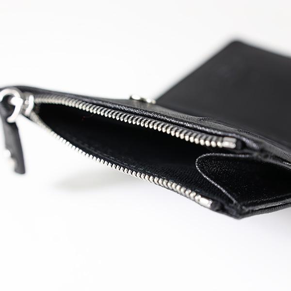 新品 未使用、ヴィヴィアン 折り財布　ファスナー Vivienne Westwood（ヴィヴィアンウエストウッド） 財布 二つ折り