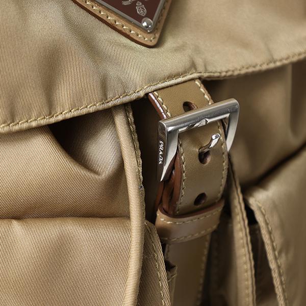 プラダ TESSUTO POCKET バックパック リュックサック カーキ PRADA（プラダ） 【LaGヴィンテージ】PRADA バックパック Tessuto