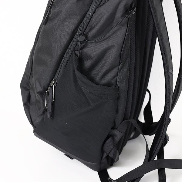 ARC'TERYX アークテリクス バックパック Mantis 26 Backpack マンティス26 X000010643 メンズ レディース リュック デイパック 撥水 軽量 鞄 ユニセックスの画像