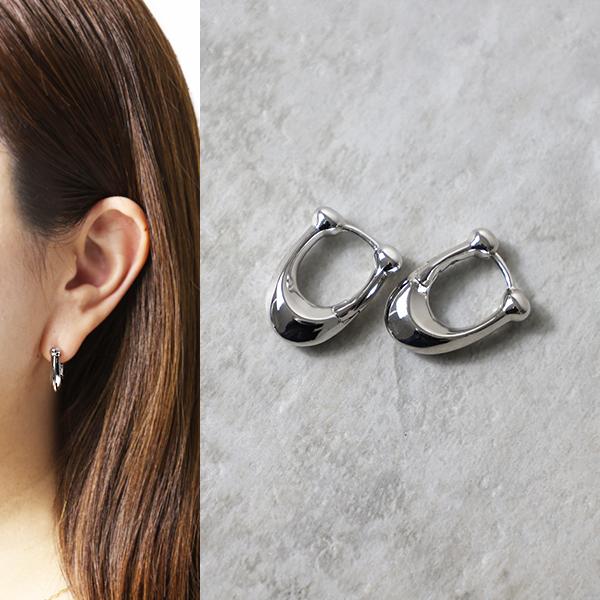 COACH フープ ピアス アクセサリー 両耳用 ロゴ シグネチャー COACH（コーチ） ピアス C Huggie Earrings 37351447 レディース
