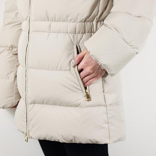 MONCLER モンクレール ダウンコート BROSSETTE Down Jacket ブロゼット 1A002 23 54AQE レディース ダウンジャケット アウター スタンドカラー アイコンパッチの画像