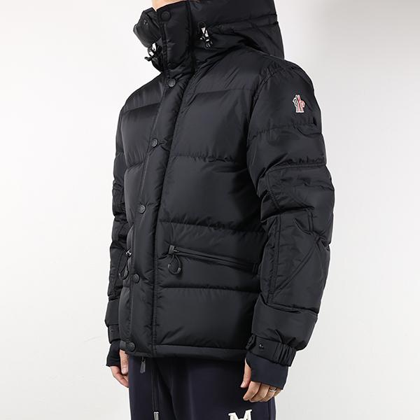MONCLER（モンクレール） ダウンジャケット KASANKA Down Jacket