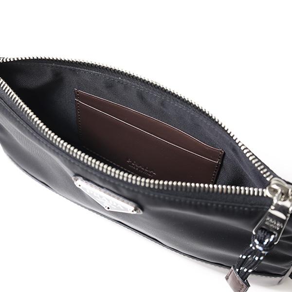PRADA（プラダ） スマホショルダー Speedrock Re-Nylon Smartphone