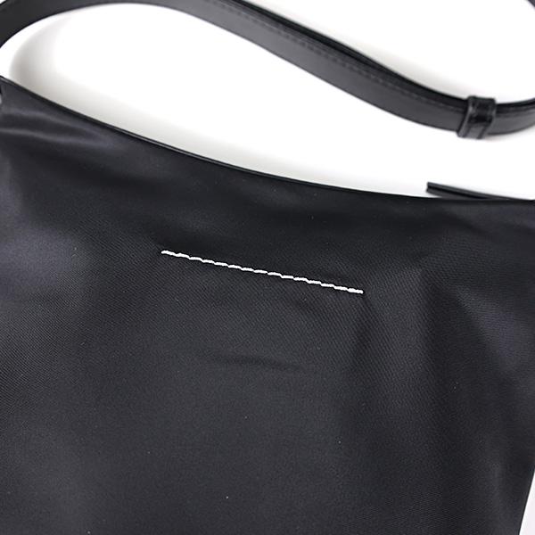 MM6 エムエムシックス ショルダーバッグ Numeric Vertical Crossbody