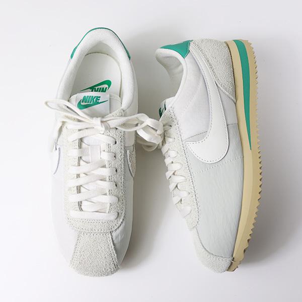 NIKE（ナイキ） スニーカー CORTEZ TXT PREMIUM コルテッツ