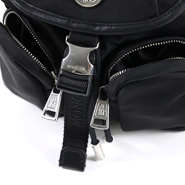 MONCLER（モンクレール） ショルダーバッグ MINI TRICK Crossbody Bag