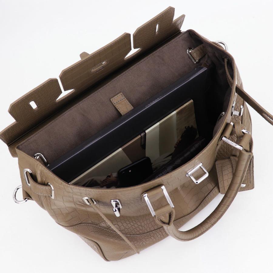 ペッレモルビダ ボストンバッグ 限定クロコ型押し エンボスレザー 被せ付 ボストンバッグ Mサイズ PELLE MORBIDA MB026PO PMO TAUPE（トープ)の画像