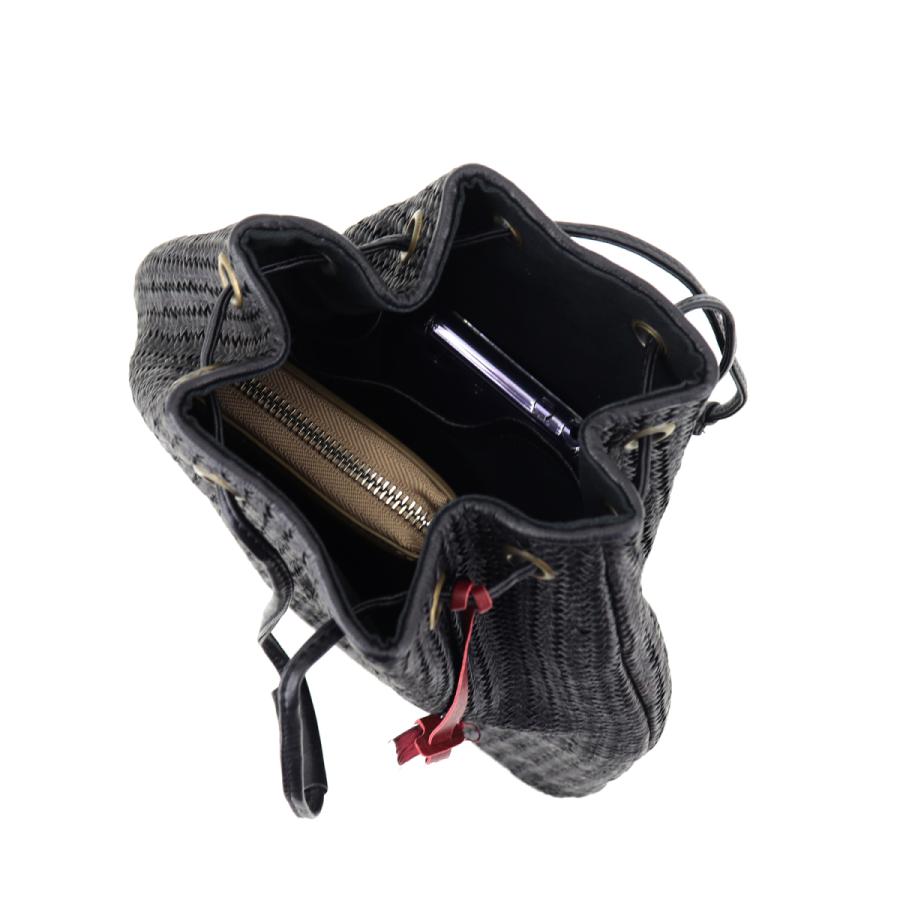 ファットリア デル クオーイオ バッグ イントレチャート 巾着型 レザー