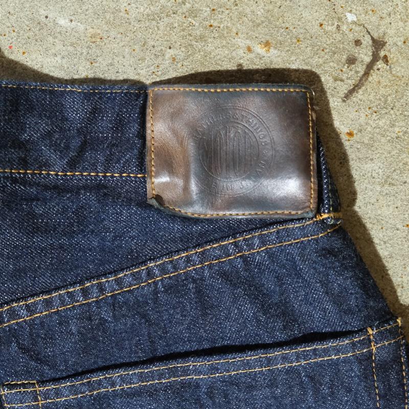 MOTOR NEW VINTAGE デニムパンツ　34 MOTOR NEW VINTAGE バギーデニムトラウザー Natoriya