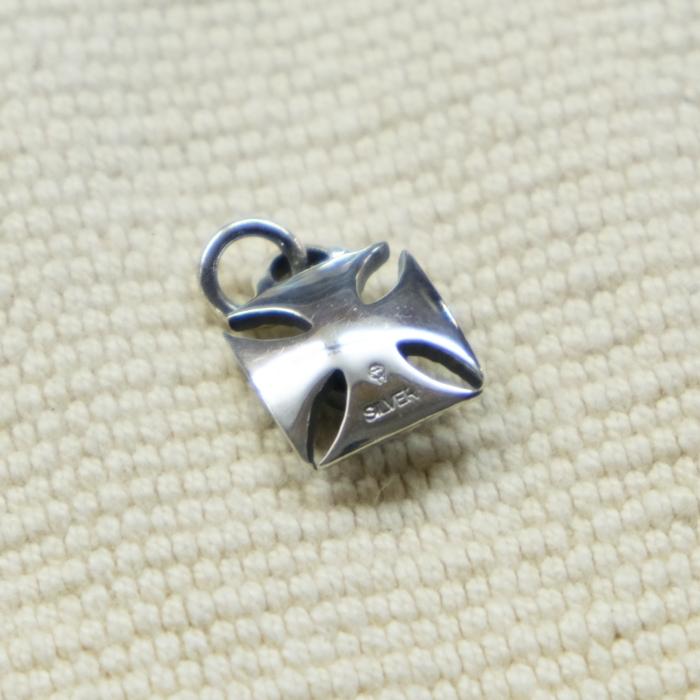 STAMP WORKS スタンプワークス【SWP-005TQ】【Iron Cross Pendant