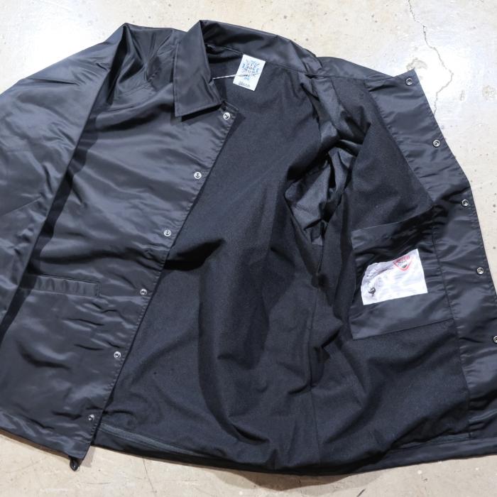 〈美品〉DOG TOWN ドッグタウン【XL】BLUCO コーチジャケット 黒 BLUCO（ブルコ） BLUCO x MOONEYES x DOGTOWN ムーンアイズ ドッグ