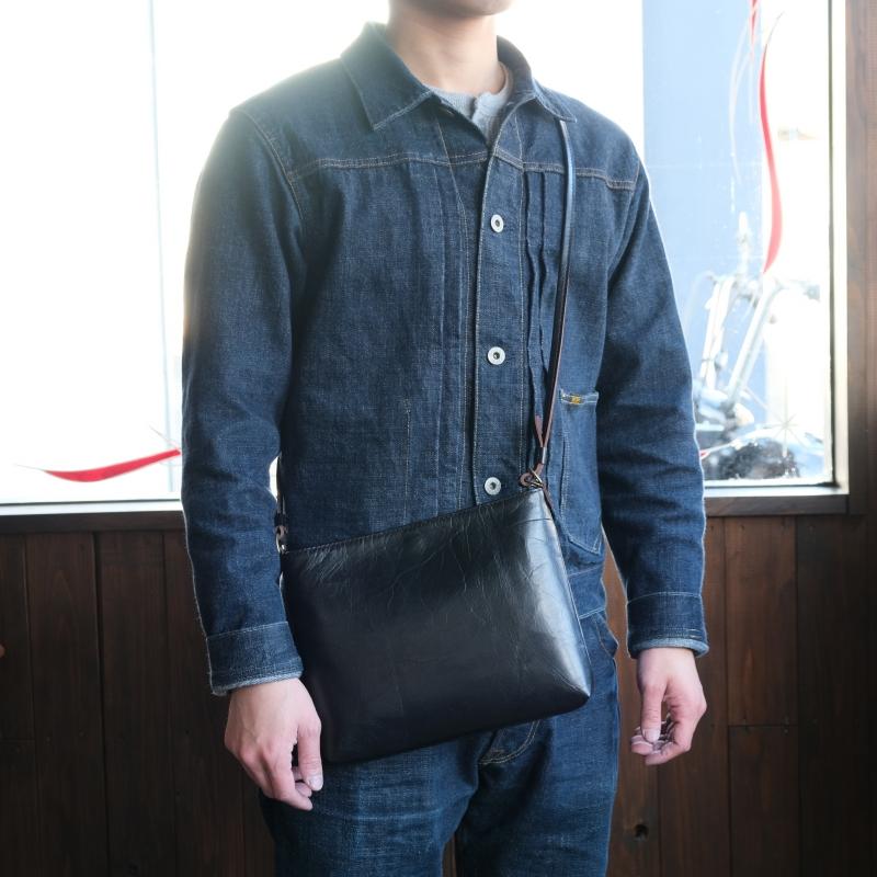 Y'2 LEATHER ワイツーレザー【BG-18】【NATURAL SCAR HORSE SACOCHE