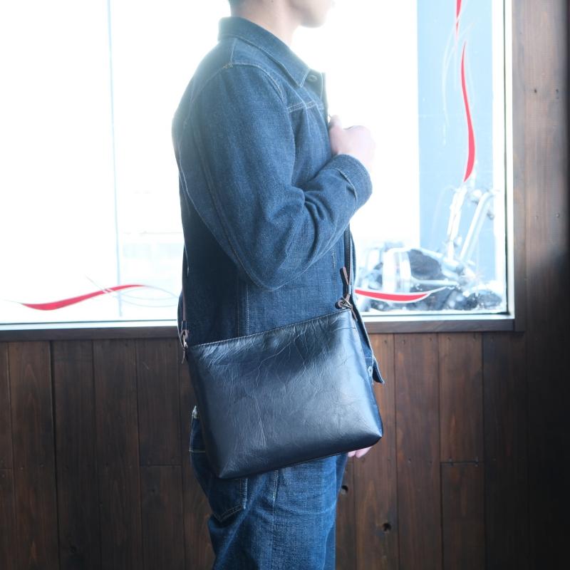 Y'2 LEATHER ワイツーレザー【BG-18】【NATURAL SCAR HORSE SACOCHE