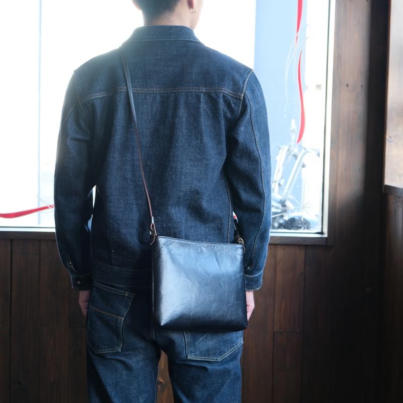 Y'2 LEATHER ワイツーレザー【BG-18】【NATURAL SCAR HORSE SACOCHE