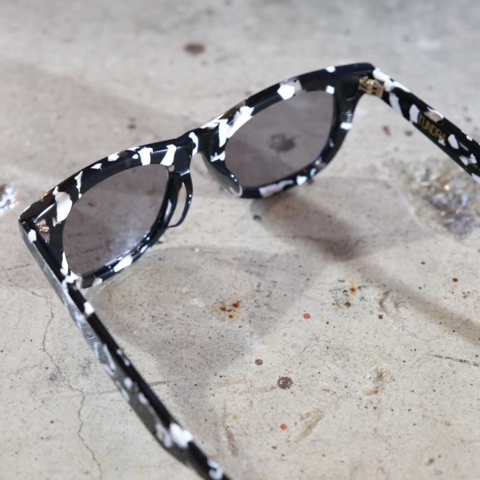 UNCROWD アンクラウド【255-63-055】【TUNDRA】タンドラ カラーレンズ