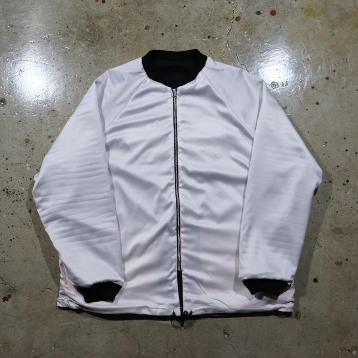 THRIFTY LOOK スリフティルック【TL26S001】【SNAKE & SKULL SOUVENIR