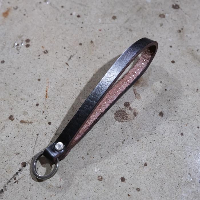 HTC エイチティーシー【Key Holder】ループキーホルダー スタッズ 牛革