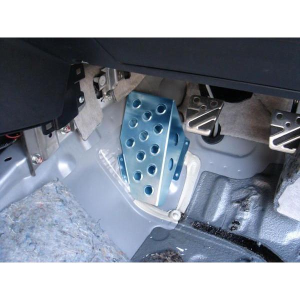 三菱（MITSUBISHI） ドライバーフットレスト ミツビシ ランサー エボ10