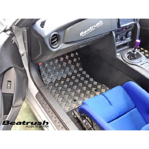 86 フロアーパネル（助手席側のみ） トヨタ ZN6、スバル BRZ ZC6