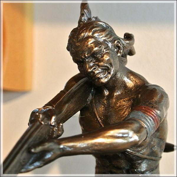 アメリカインディアンの置物 インディアン像 置物/Indian/先住民族/馬/置き物/アメリカ直輸入