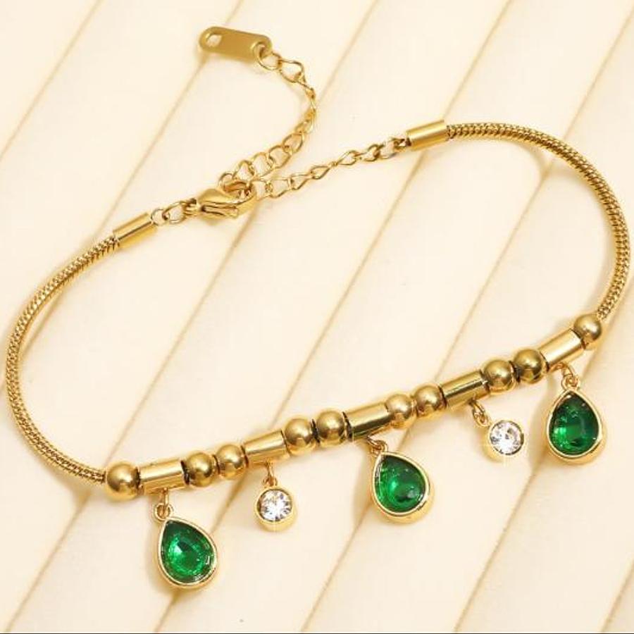 ブレスレット レディース エメラルド グリーン 雫 ティアドロップ サージカルステンレス CZダイヤモンド AAAA ジルコニア 18K ゴールド アレルギー対応 |  | 03
