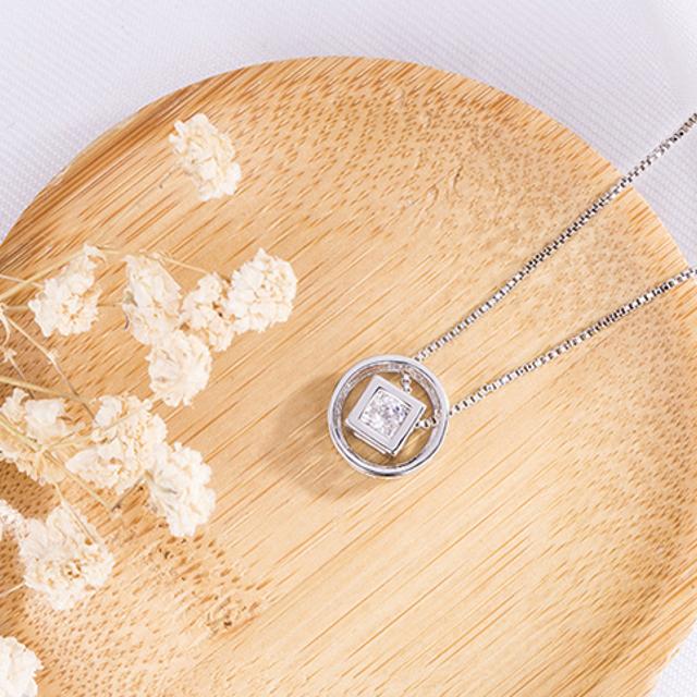 ネックレス レディース キューブ リング 0.3ct CZダイヤモンド AAAA キュービック ジルコニア シルバー925 プラチナ コーティング仕上げ アレルギー対応 |  | 03