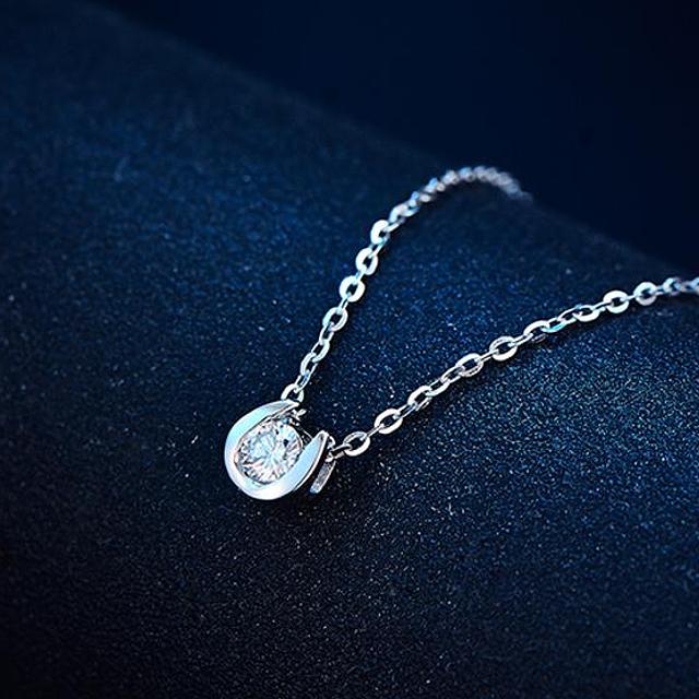 ネックレス レディース 馬蹄 ホースシュー 一粒石 1ct CZダイヤモンド AAAA ジルコニア シルバー925 プラチナ コーティング仕上げ アレルギー対応 30代 40代 |  | 04