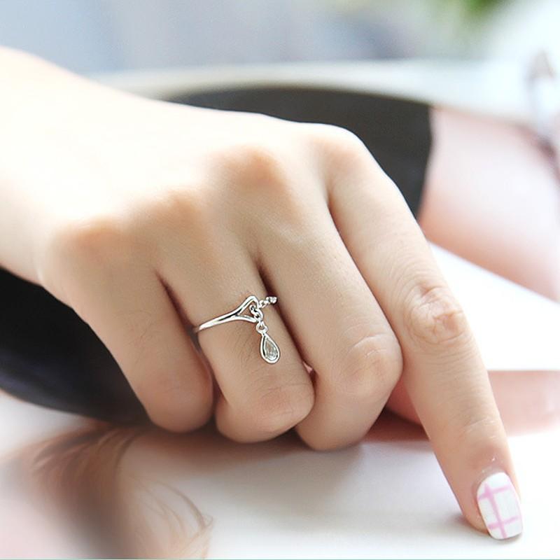 指輪 リング レディース 雫 ウオータードロップ プラチナ シルバー CZダイヤモンド AAAA ジルコニア シルバー925 フリーサイズ アレルギー対応 30代 40代 |  | 06