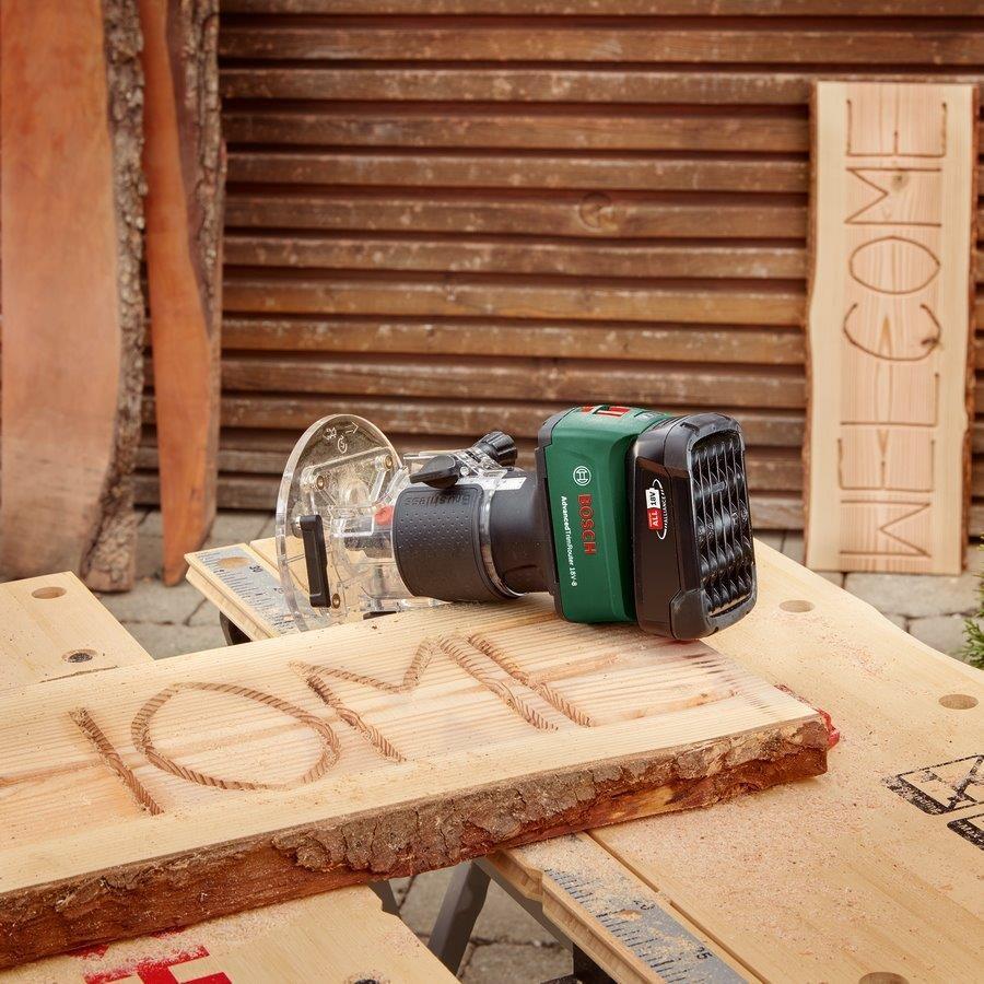 BOSCH（ボッシュ） 18Vコードレストリマー 本体のみ ADTR118H
