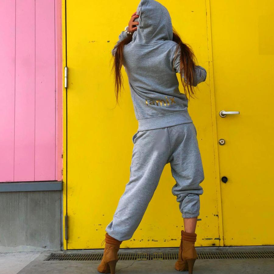 【送料無料】スウェット　裏毛　ジップアップ　パーカー　長袖　レディース　メンズ　カジュアル |  | 02