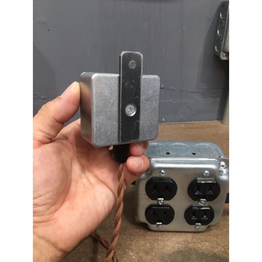 スイッチングパワータップ2-A形　スイッチ　コンセント　スイッチ付きコンセント　インダストリアル |  | 02