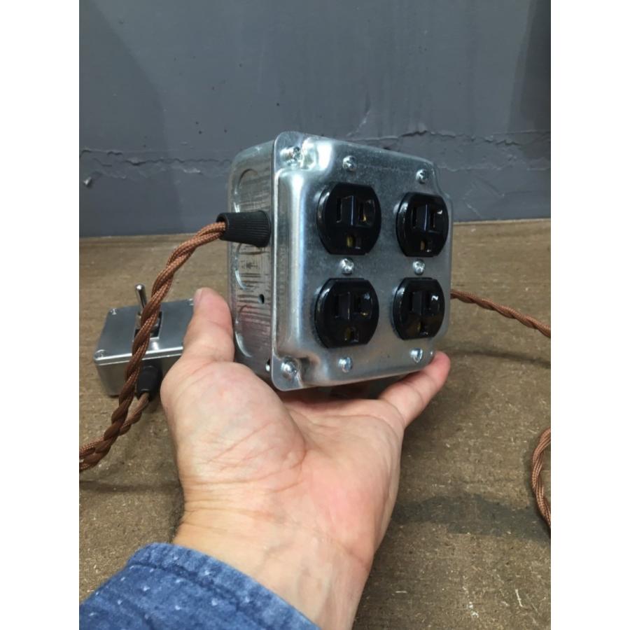 スイッチングパワータップ2-A形　スイッチ　コンセント　スイッチ付きコンセント　インダストリアル |  | 03