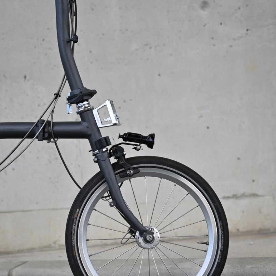 黒猫　ライト 猫の足あと ソーラーライト 防水 センサーライト 2個セット